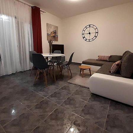 Solis Adriaticum Apartments ยาเซนิเซ ภายนอก รูปภาพ